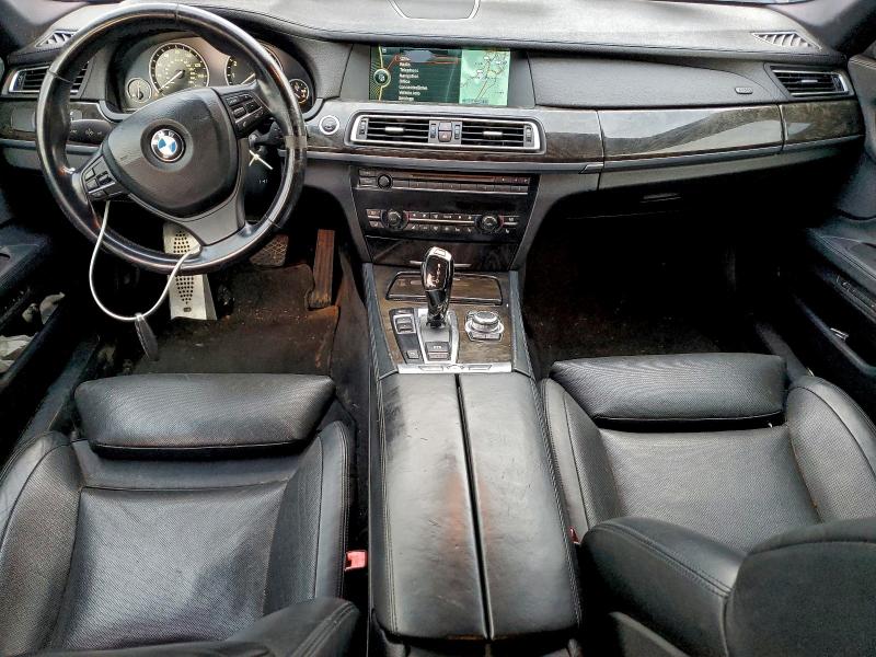 Фото 8 с аукциона – 2012 BMW 750 с VIN WBAKA8C50CCY37455