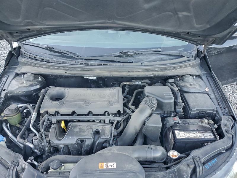 Photo 11 from auction – 2013 KIA FORTE EX with VIN KNAFU4A22D5670841