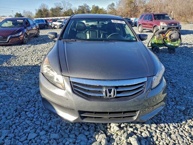 Photo 5 from auction – 2011 HONDA ACCORD SE with VIN 1HGCP2F60BA115762