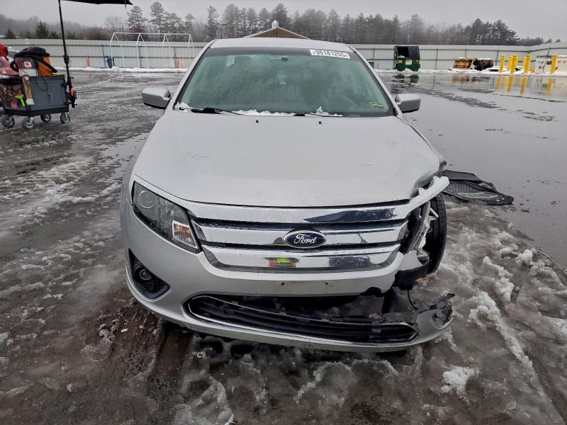 Photo 5 from auction – 2012 FORD FUSION SE with VIN 3FAHP0HA2CR303478