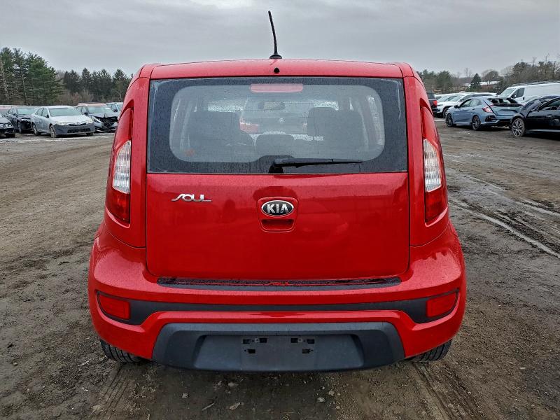 Photo 6 from auction – 2013 KIA SOUL with VIN KNDJT2A53D7559315