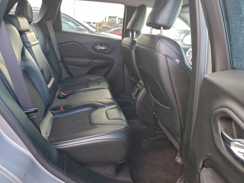 Photo 11 from auction – 2019 JEEP CHEROKEE T with VIN 1C4PJMBX2KD186536