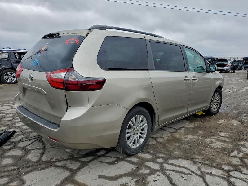 Photo 3 from auction – 2015 TOYOTA SIENNA with VIN 5TDYK3DC5FS648961