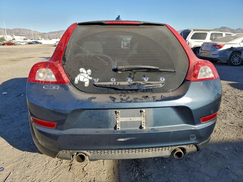 Photo 6 from auction – 2011 VOLVO C30 T5 with VIN YV1672MK0B2209186