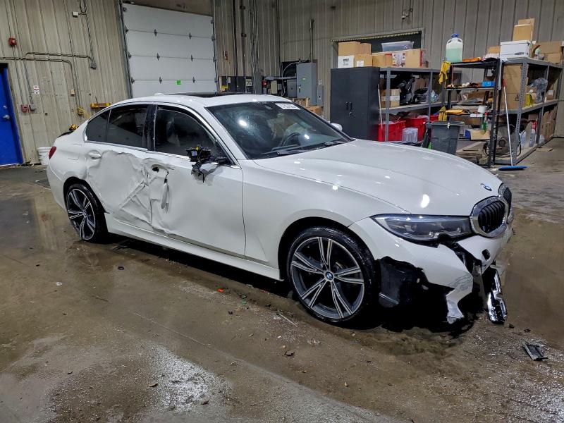 Photo 4 from auction – 2021 BMW 330XI with VIN 3MW5R7J00M8B93598