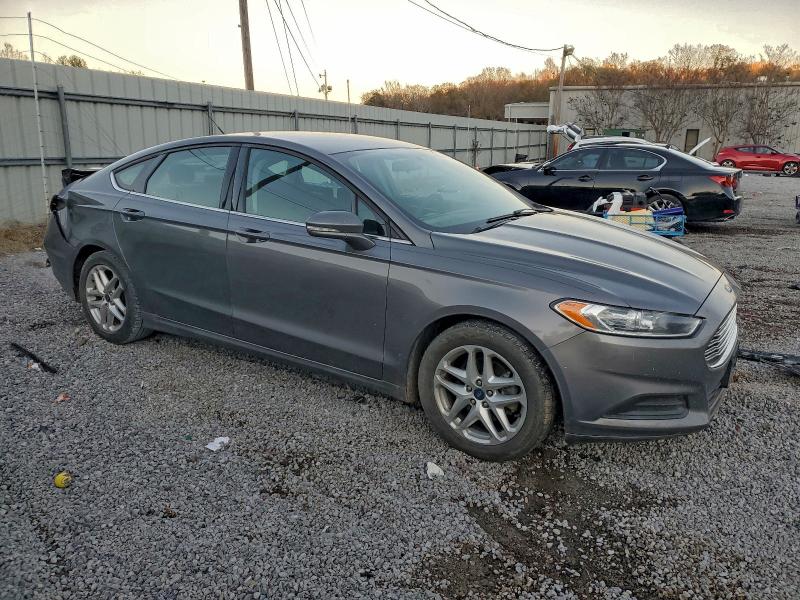 Photo 4 from auction – 2013 FORD FUSION with VIN 3FA6P0H7XDR315813