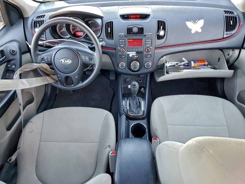 Photo 8 from auction – 2011 KIA FORTE EX with VIN KNAFU4A25B5425674