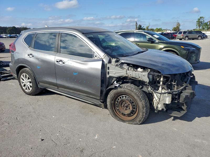 Photo 4 from auction – 2018 NISSAN ROGUE S with VIN KNMAT2MT5JP601747