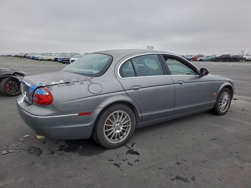 Photo 3 from auction – 2006 JAGUAR S-TYPE with VIN SAJWA01A56FN64023