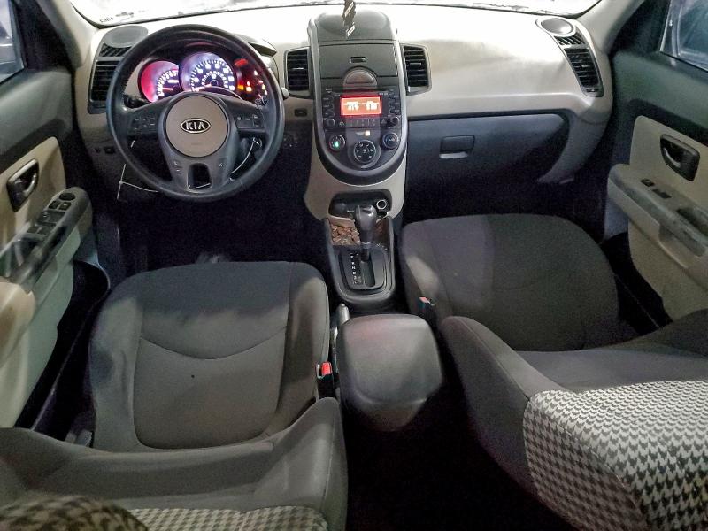Photo 8 from auction – 2010 KIA SOUL + with VIN KNDJT2A26A7033956