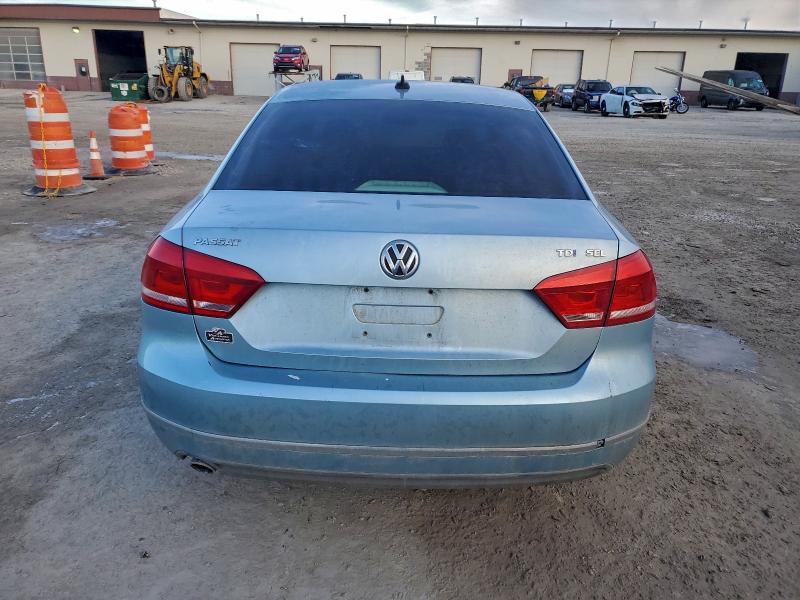 Photo 6 from auction – 2012 VOLKSWAGEN PASSAT with VIN 1VWCN7A30CC057251