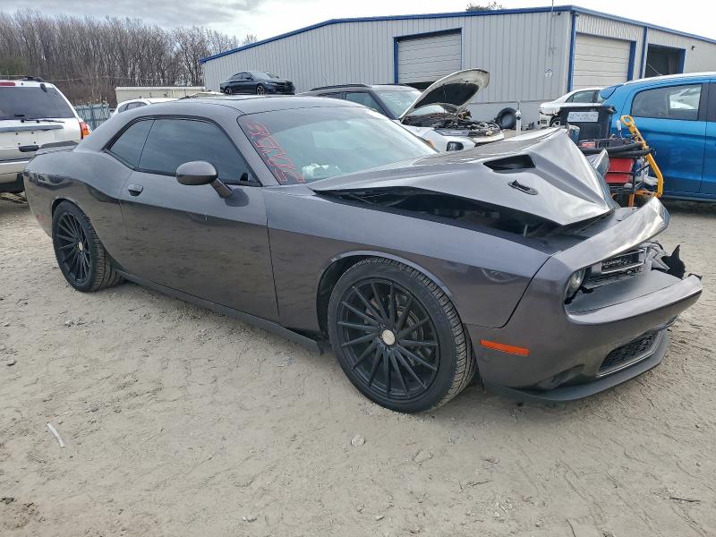 Photo 4 from auction – 2015 DODGE CHALLENGER with VIN 2C3CDZAT9FH733400