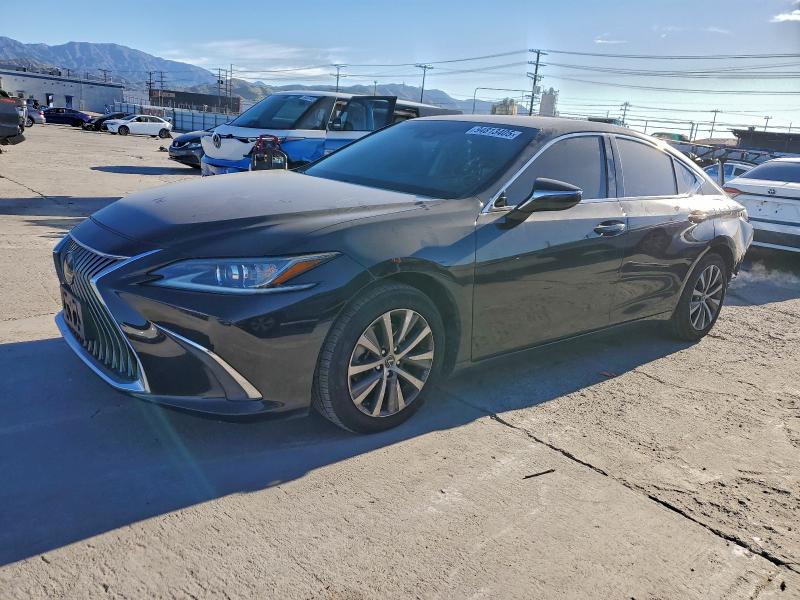 LEXUS ES 350 BAS 2021 with VIN 58ACZ1B12MU095310 - Photo from auction
