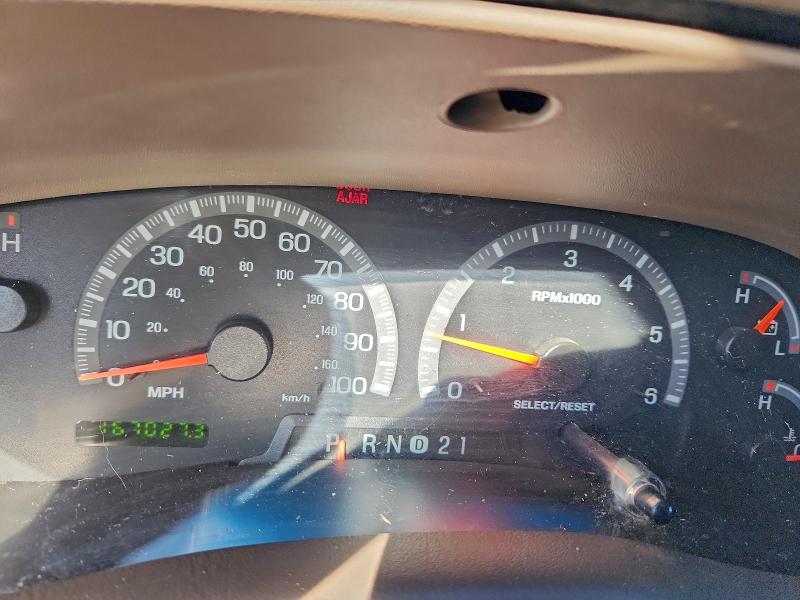 Photo 9 from auction – 1999 FORD F150 with VIN 1FTRX07W7XKA49403