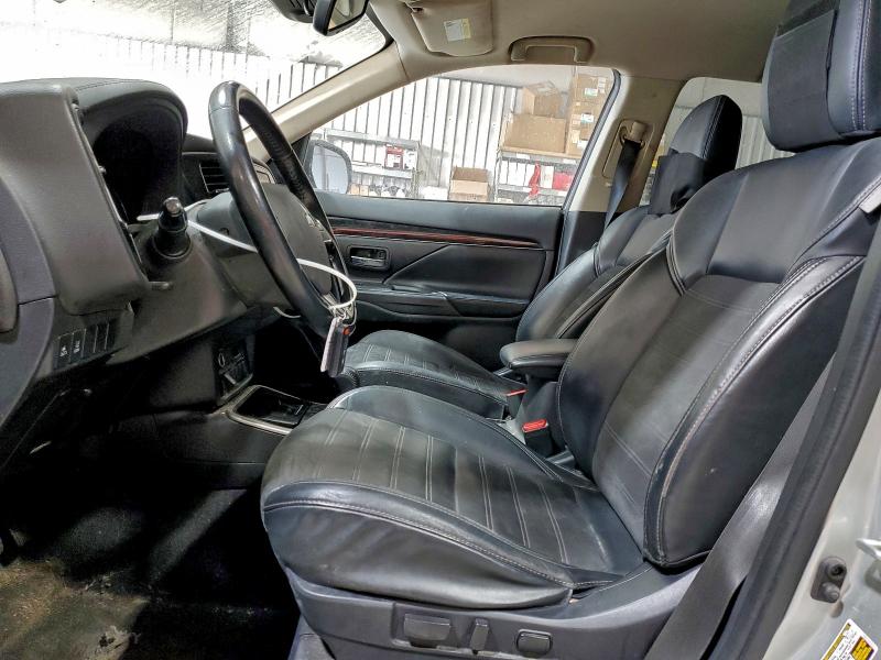 Photo 7 from auction – 2020 MITSUBISHI OUTLANDER with VIN JA4AD3A35LZ045951