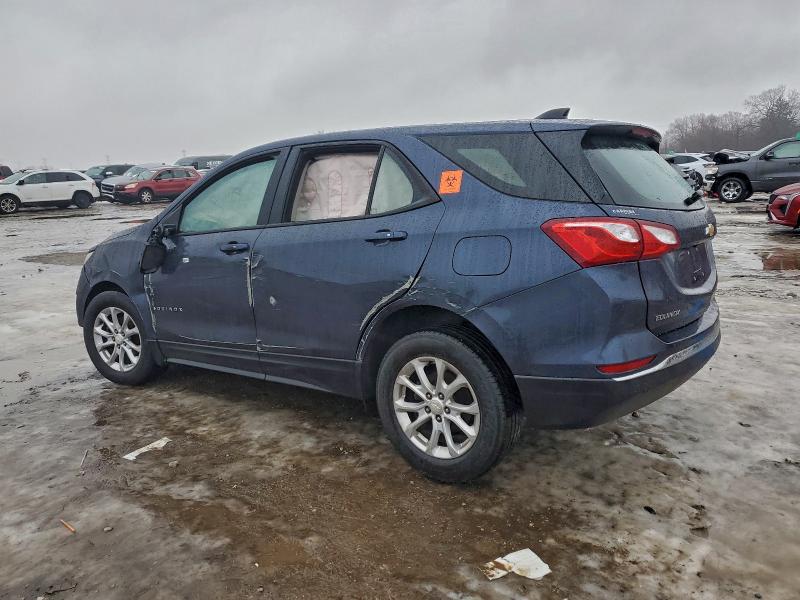 Photo 2 from auction – 2018 CHEVROLET EQUINOX with VIN 3GNAXHEV8JL365332