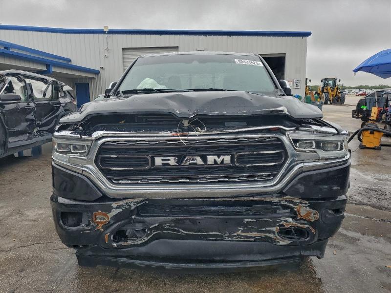 Photo 5 from auction – 2022 RAM 1500 LIMIT with VIN 1C6RREHT8NN329586