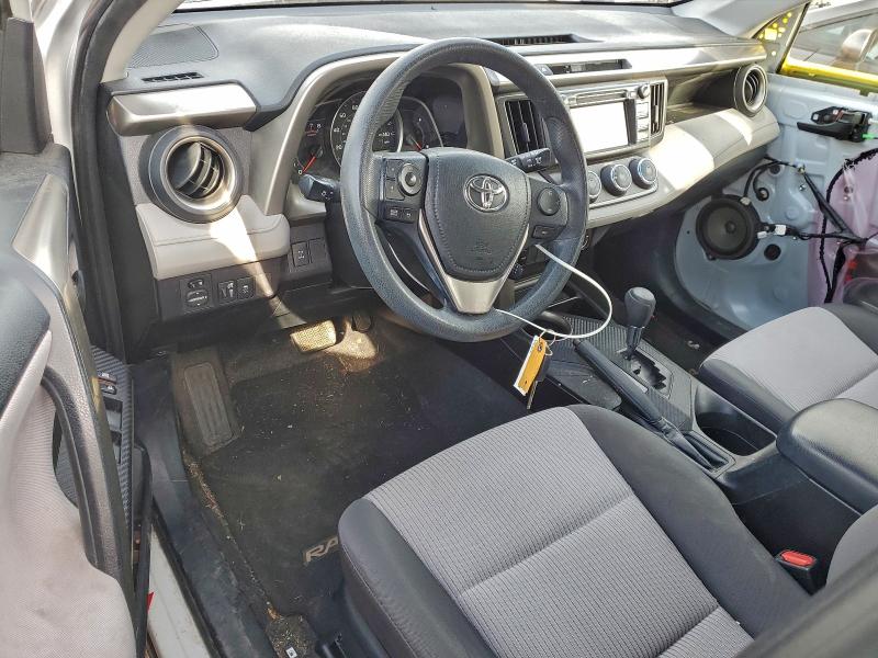 Photo 8 from auction – 2015 TOYOTA RAV4 LE with VIN JTMBFREV7FJ014285