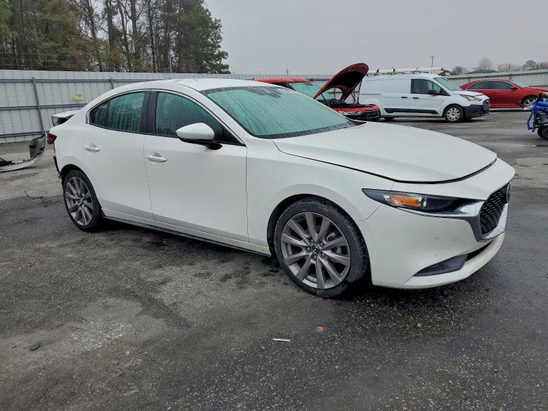 Photo 4 from auction – 2020 MAZDA 3 SELECT with VIN 3MZBPACL0LM131203