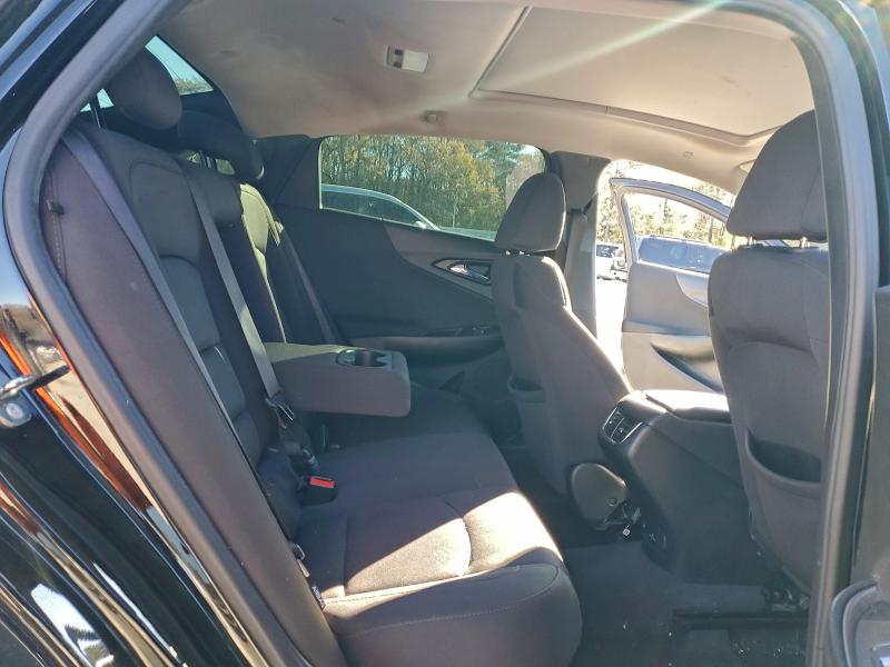 Photo 10 from auction – 2018 CHEVROLET MALIBU LT with VIN 1G1ZD5ST1JF172531