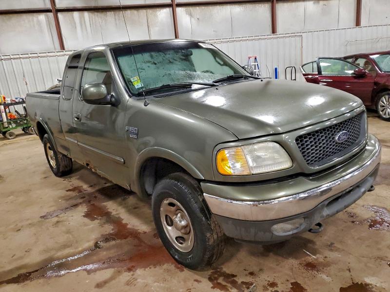 Photo 4 from auction – 2002 FORD F150 with VIN 2FTRX18W52CA04848