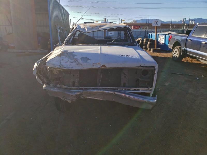Photo 5 from auction – 1984 CHEVROLET C20 with VIN 1GCGC24M3EJ174841