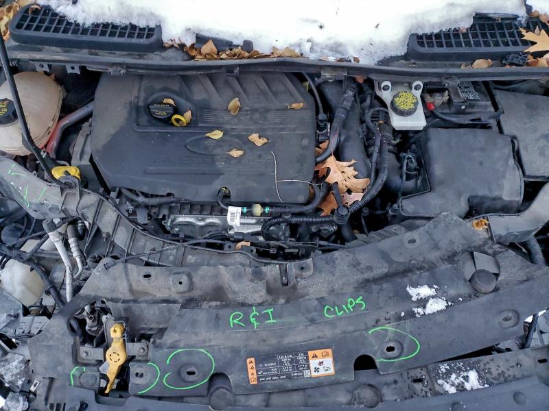 Photo 12 from auction – 2018 FORD ESCAPE SE with VIN 1FMCU9GD8JUA95279