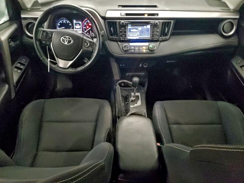 Photo 8 from auction – 2016 TOYOTA RAV4 with VIN 2T3RFREV5GW485904