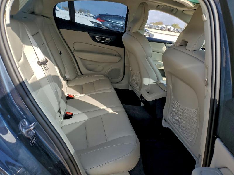 Photo 10 from auction – 2020 VOLVO S60 with VIN 7JR102FK7LG041909