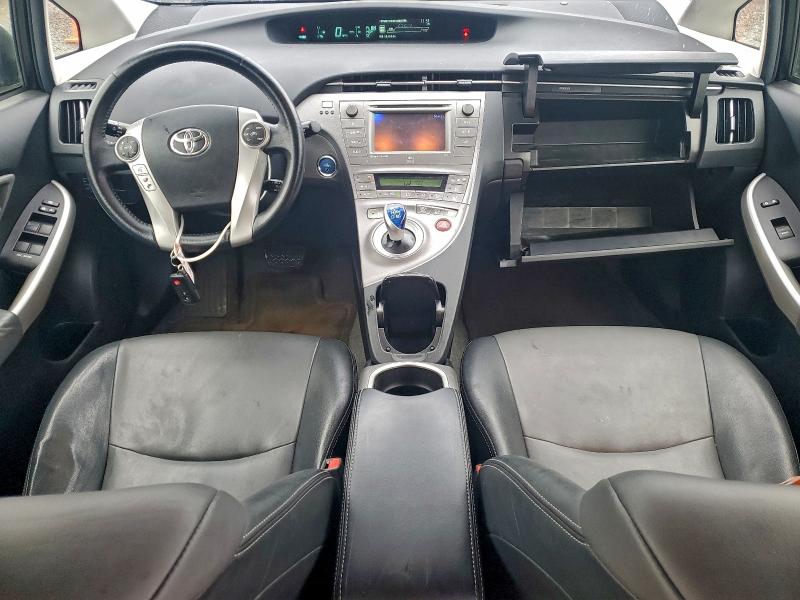 Photo 8 from auction – 2014 TOYOTA PRIUS with VIN JTDKN3DUXE1779773