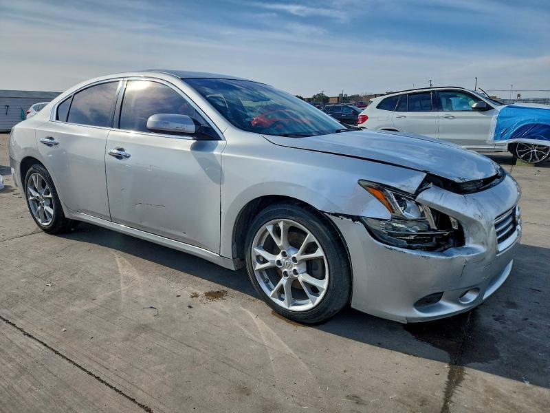 Photo 4 from auction – 2014 NISSAN MAXIMA S with VIN 1N4AA5AP8EC485753