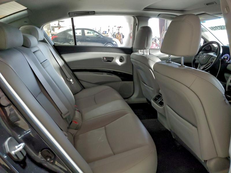 Photo 10 from auction – 2016 ACURA RLX TECH with VIN JH4KC1F51GC001917