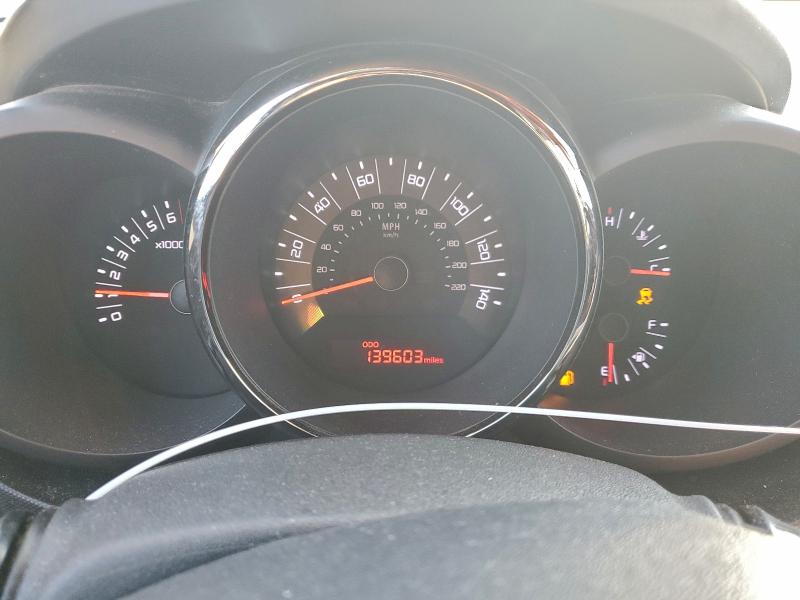 Снимка 9 от търг – 2011 KIA SOUL + с VIN KNDJT2A2XB7306317
