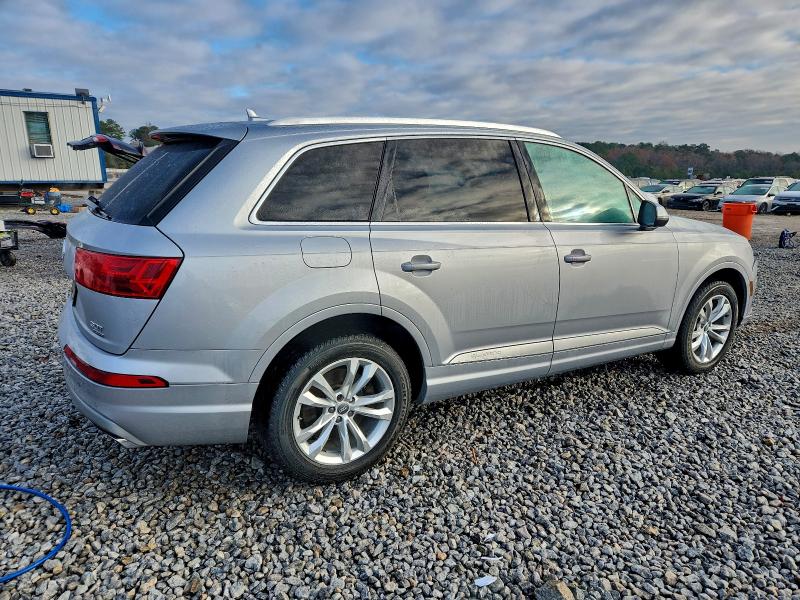 Photo 3 from auction – 2017 AUDI Q7 PREMIUM with VIN WA1LAAF74HD039631