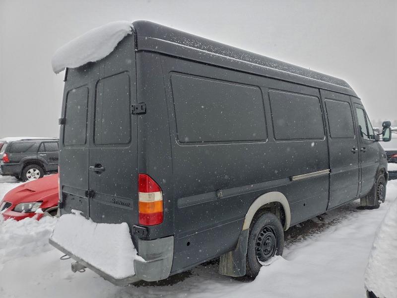Photo 3 from auction – 2006 FREIGHTLINER SPRINTER with VIN WDYPD744265968447