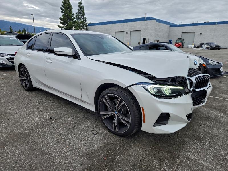 Photo 4 from auction – 2023 BMW 330I with VIN 3MW69FF06P8D10208