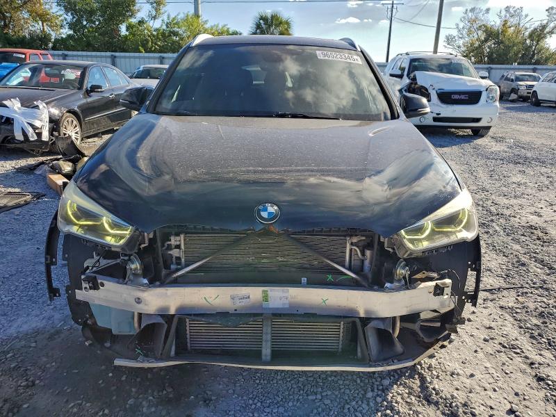 Photo 5 from auction – 2016 BMW X1 XDRIVE2 with VIN WBXHT3C39GP887992