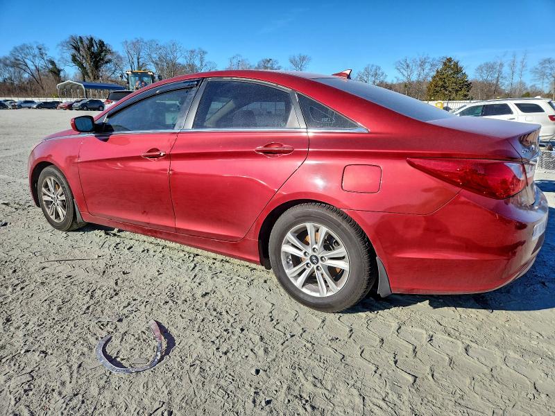 Photo 2 from auction – 2013 HYUNDAI SONATA GLS with VIN 5NPEB4AC2DH572714