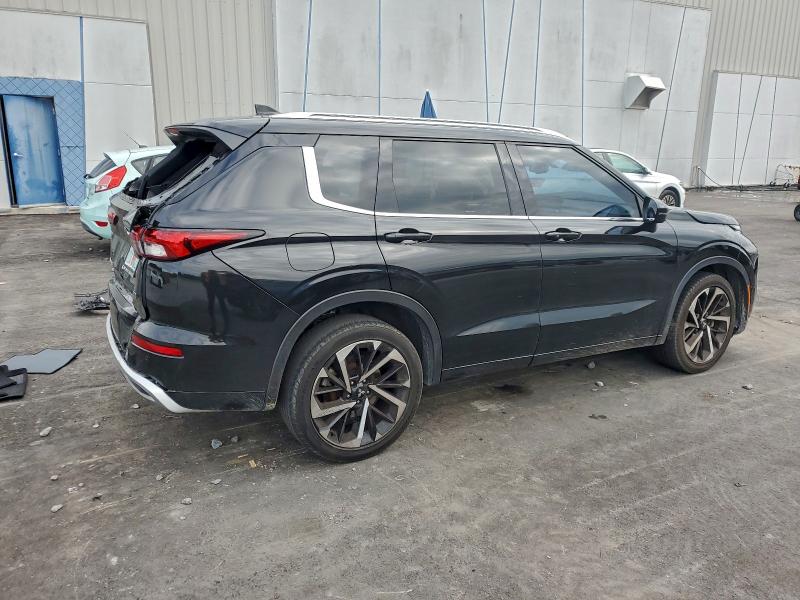Photo 3 from auction – 2022 MITSUBISHI OUTLANDER with VIN JA4J3VA84NZ058638