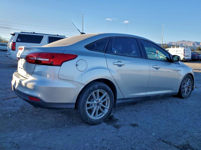 Photo 3 from auction – 2015 FORD FOCUS SE with VIN 1FADP3F20FL375441