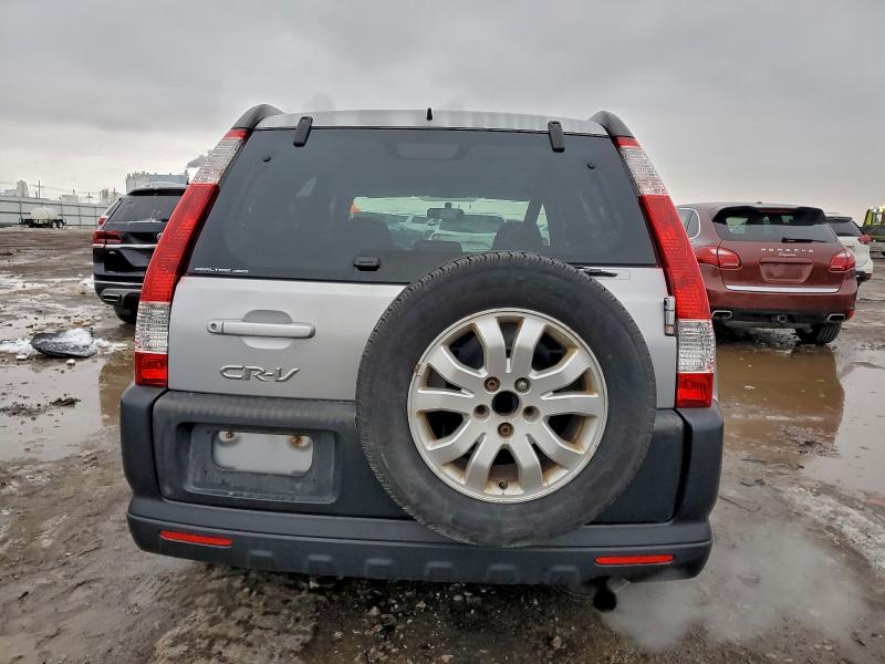 Photo 6 from auction – 2005 HONDA CR-V EX with VIN JHLRD78805C058942