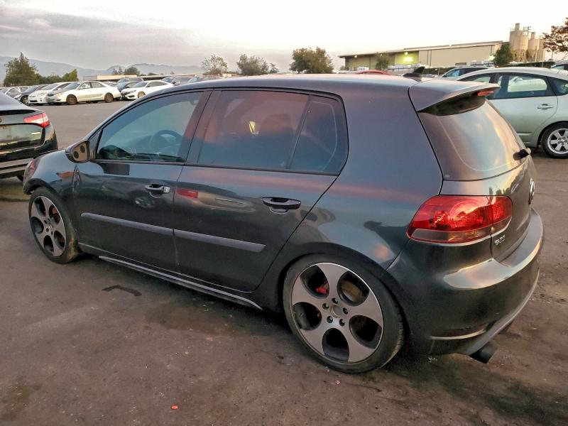 Photo 2 from auction – 2011 VOLKSWAGEN GTI with VIN WVWHD7AJ2BW135357