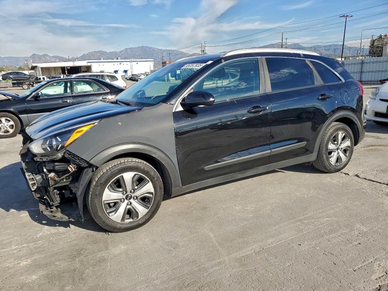 KIA NIRO LX 2020 with VIN KNDCB3LCXL5370264 - Photo from auction