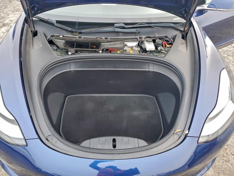 Photo 11 from auction – 2018 TESLA MODEL 3 with VIN 5YJ3E1EB8JF121828