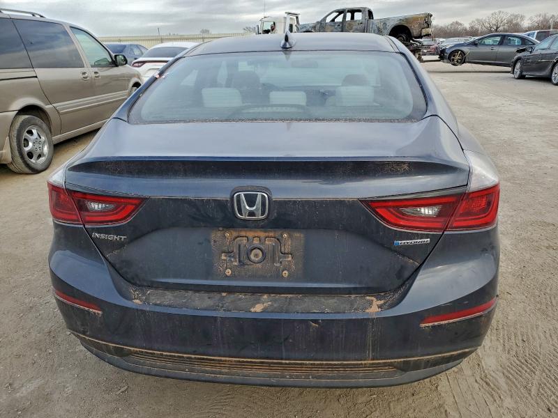 Photo 6 from auction – 2019 HONDA INSIGHT LX with VIN 19XZE4F16KE009232