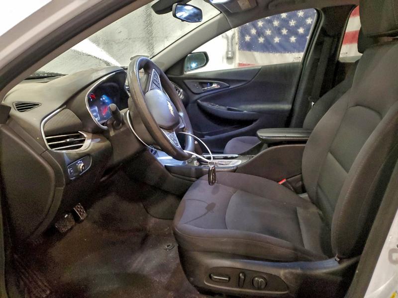 Photo 7 from auction – 2017 CHEVROLET MALIBU LT with VIN 1G1ZE5STXHF173555