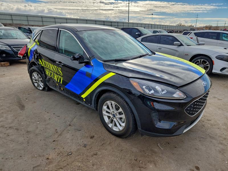 Photo 4 from auction – 2021 FORD ESCAPE SE with VIN 1FMCU0BZ8MUA38437