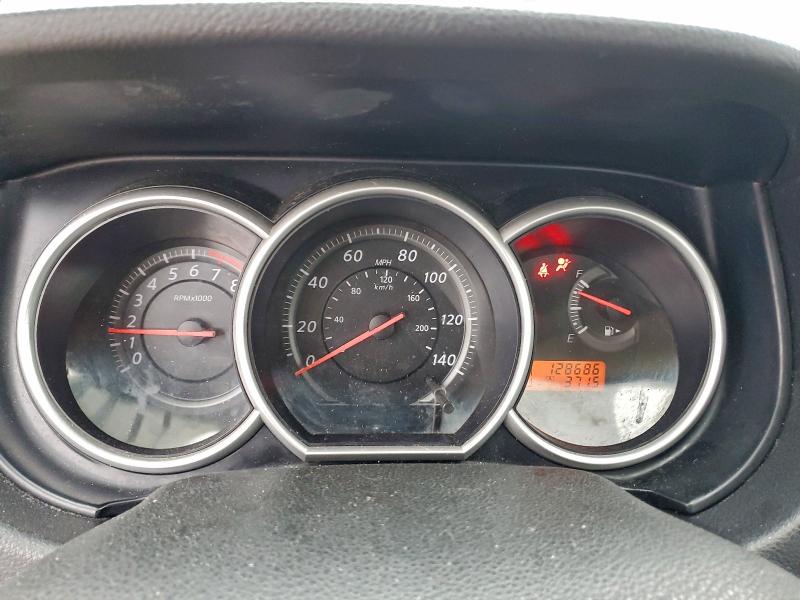 Photo 9 from auction – 2011 NISSAN VERSA S with VIN 3N1BC1AP2BL405710