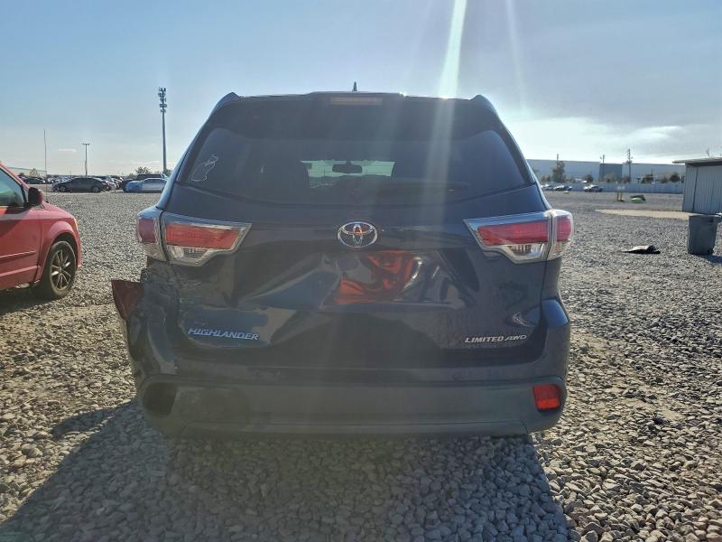 Photo 6 from auction – 2015 TOYOTA HIGHLANDER with VIN 5TDDKRFH4FS145142