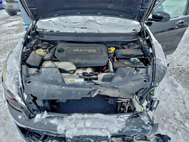 Photo 11 from auction – 2014 JEEP CHEROKEE L with VIN 1C4PJLCB2EW126424